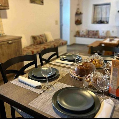 דירות Cherronisos  Diavrouxas House In Sifnos מראה חיצוני תמונה