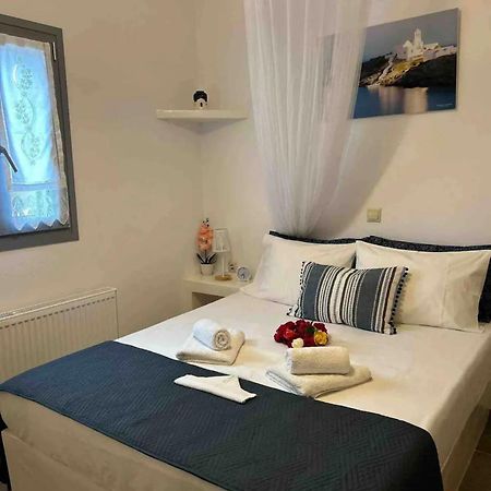 דירות Cherronisos  Diavrouxas House In Sifnos מראה חיצוני תמונה